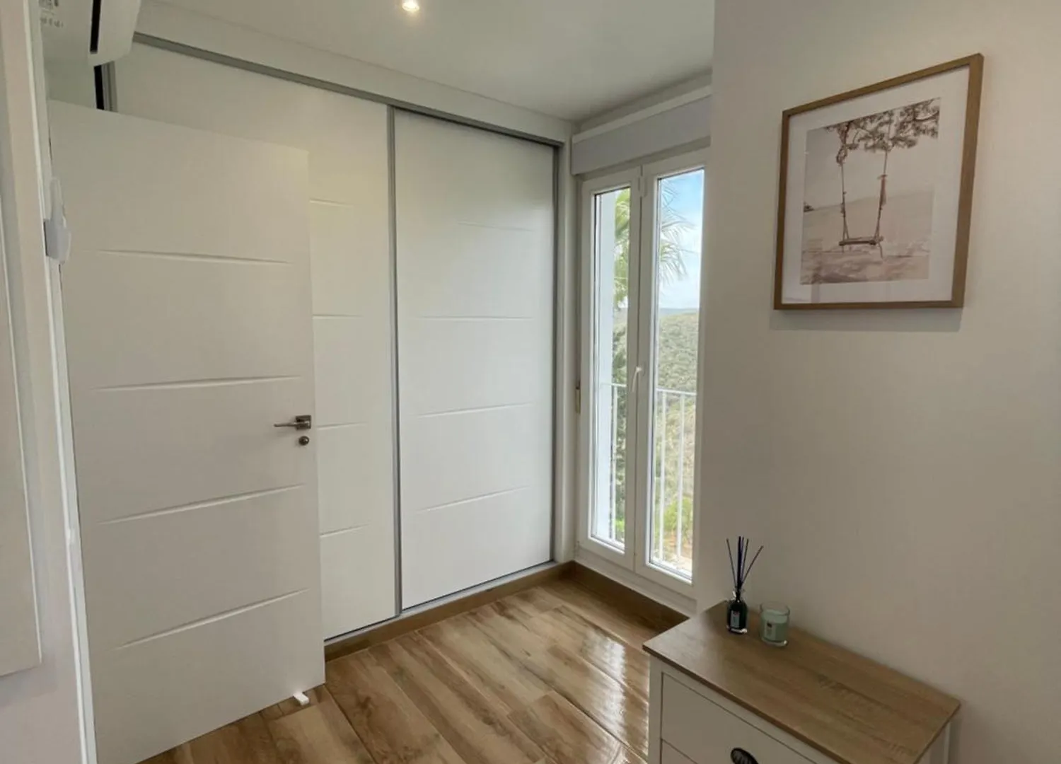 This Spectacular 3-Bedroom Apart Manilva